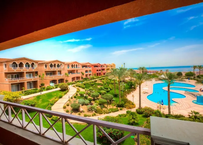 منتجع Porto Sokhna Families Only Managed By Porto World 4*