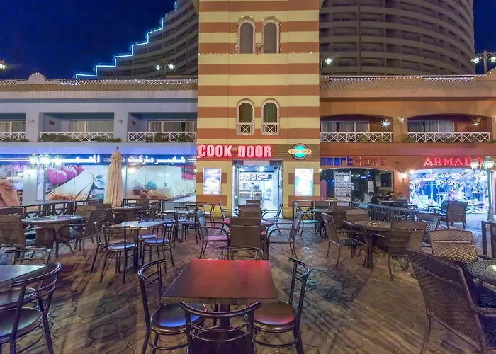 منتجع Porto Sokhna Families Only Managed By Porto World 4*
